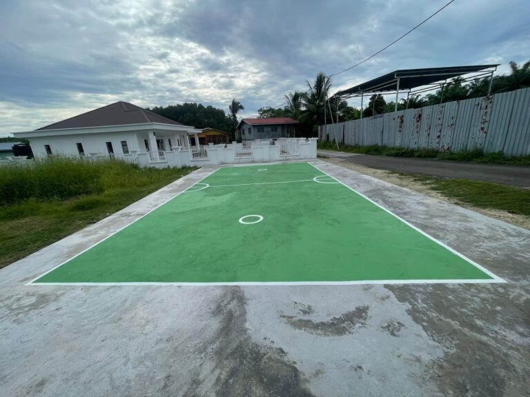 Gelanggang Sukan Sepak Takraw Kg Hujung Airport