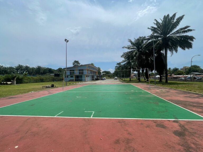 Gelanggang Bola Tampar, Pejabat KBSS Daerah Kunak