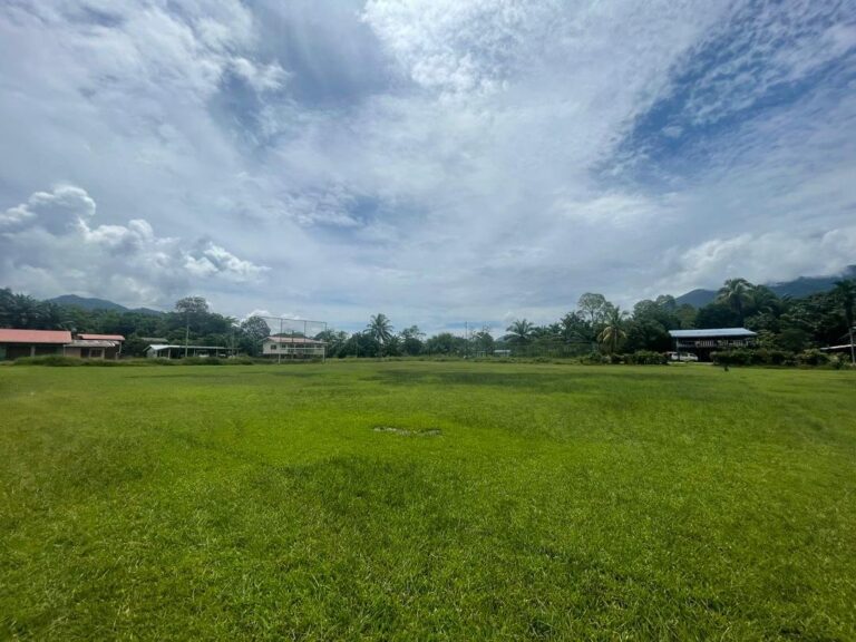 Padang Bola Sepak Kg Semundoh, Tongod
