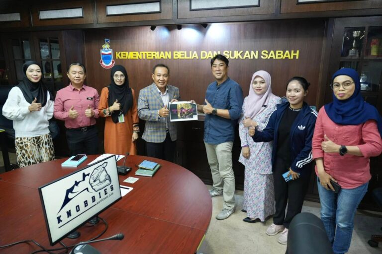Kunjungan Hormat Knobbies Motocross Club ke Kementerian Belia dan Sukan Sabah