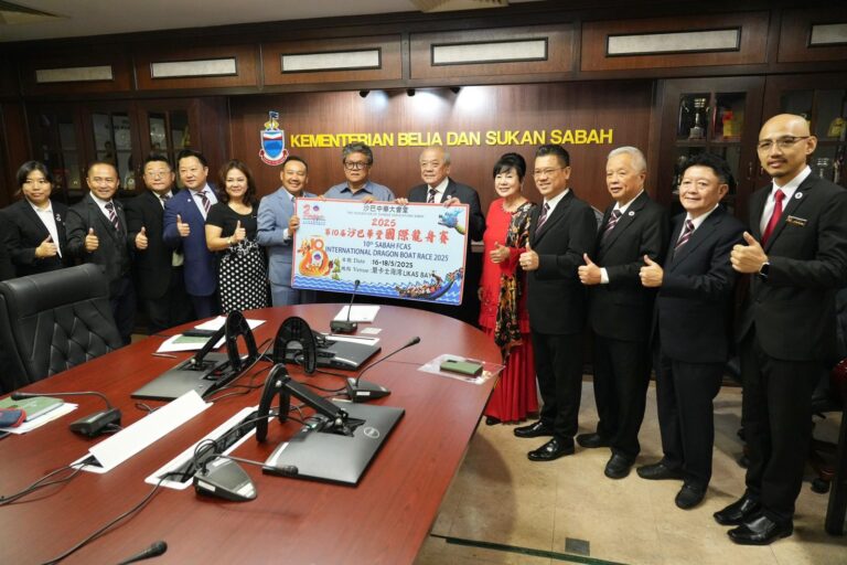 Kunjungan Hormat daripada FederatWion of Chinese Associations Sabah (FCAS)
