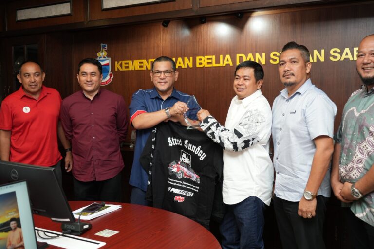 KUNJUNGAN HORMAT STREET SUNDAY KE KBSK